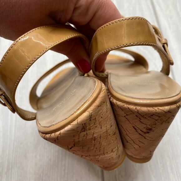 STUART WEITZMAN WOMEN'S TAN PATENT LEATHER STRAPPY CORK WEDGE SANDALS SIZE 10 - Picture 5 of 10